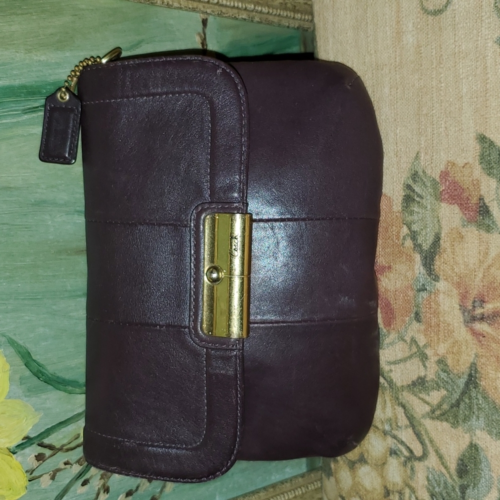 Vintage Pre-owned Dark Brown Coach Purse No Strap